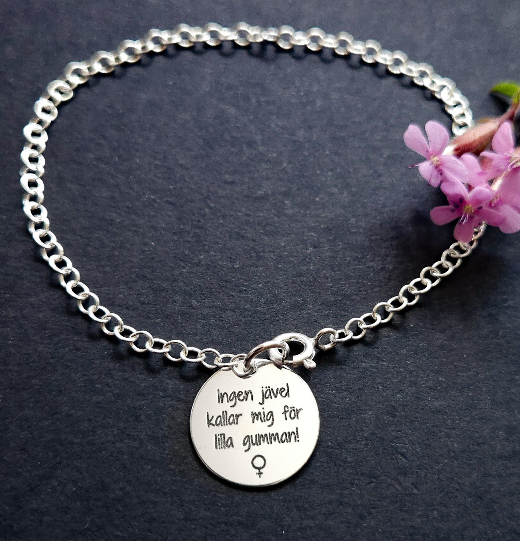 Armband "Ingen jävel kallar mig för lilla gumman!"  Sterling silver 925