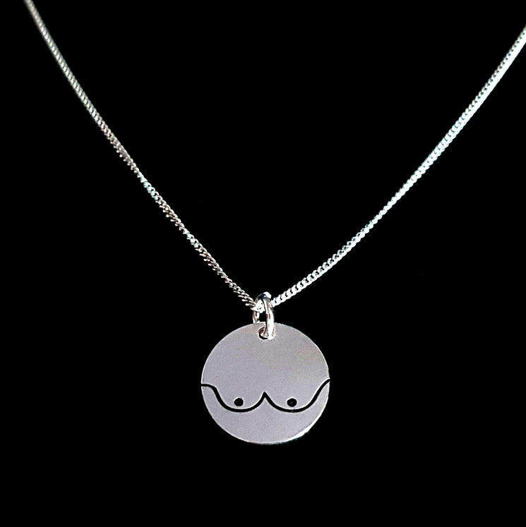 Hänge med bröst - Sterling silver 925