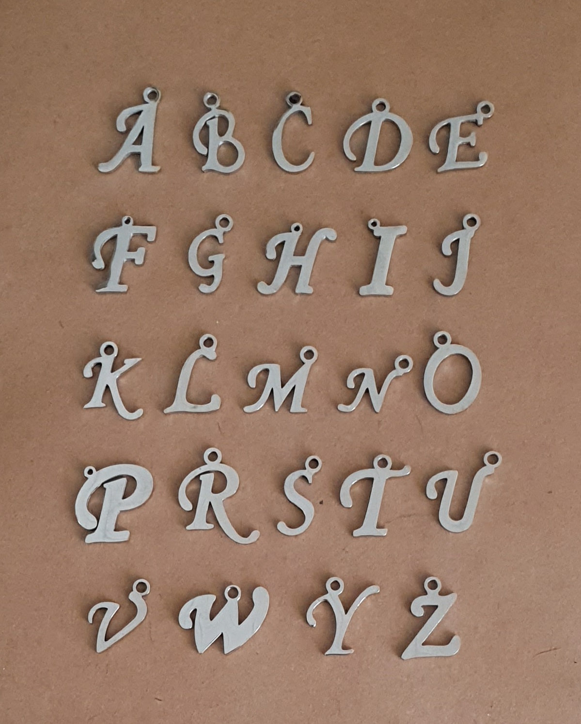 Halsband med valfri Bokstav och månadssten - Rostfritt stål