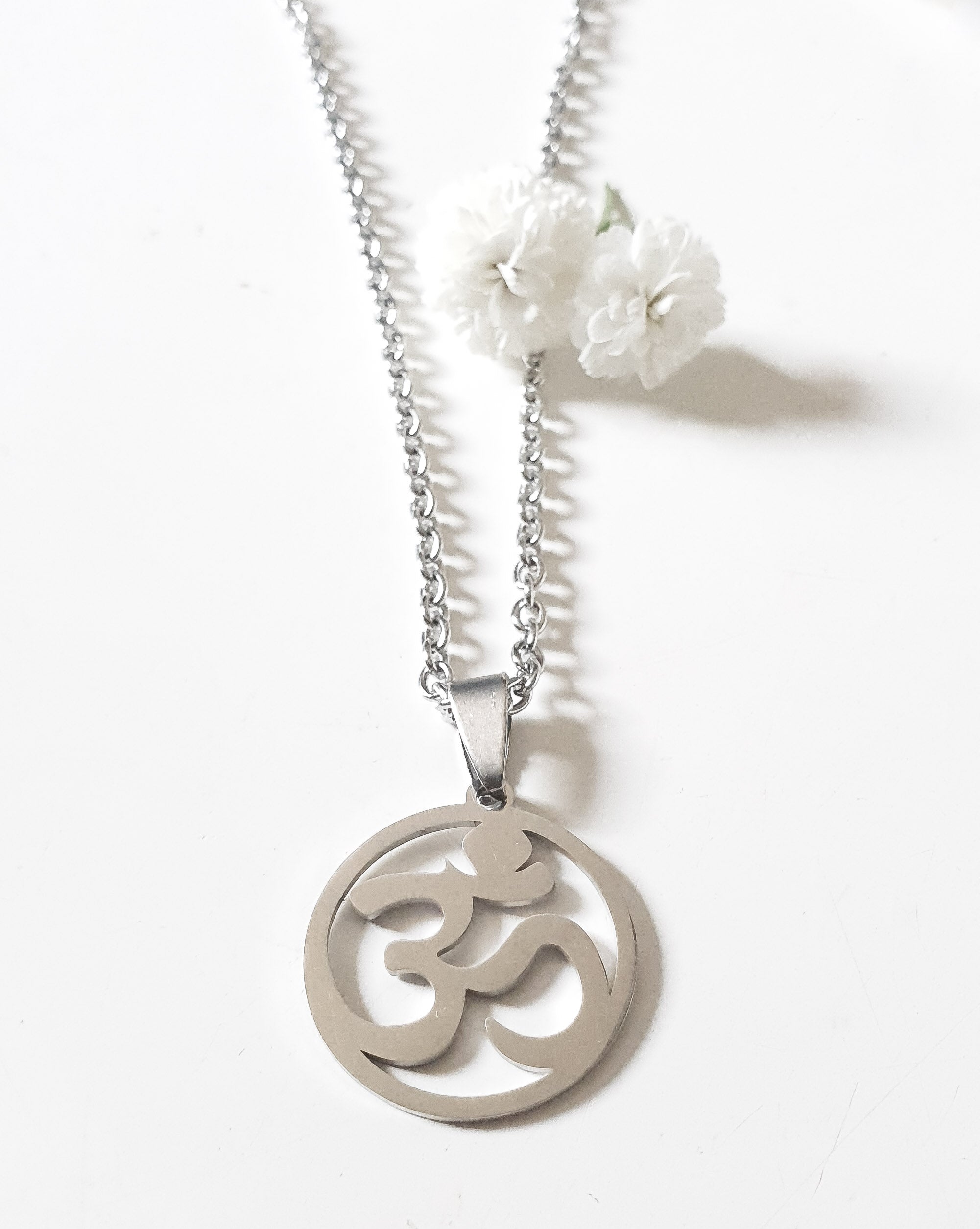 "Aum" Halsband i rostfritt stål